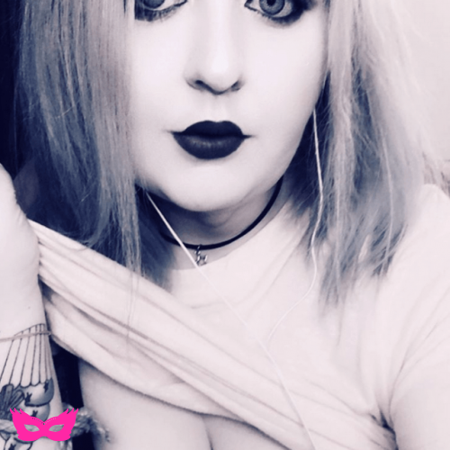 Mistress Violet - UK Chastity Keyholding Service